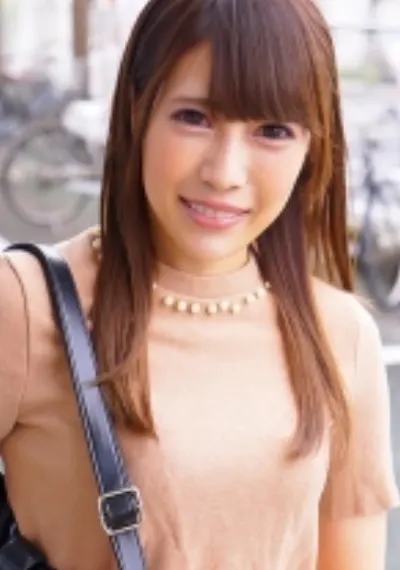アヤさん 28歳 Fカップ新婚奥様