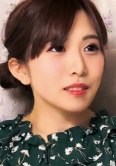 みかさん 34歳 色白パイパンEカップ社長夫人 【セレブ奥さま】