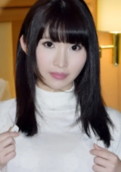 清楚に見えるけど実はドスケベなOLさん
