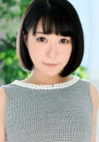 Iカップ巨乳、パイパン人妻に生ハメ、中出し!