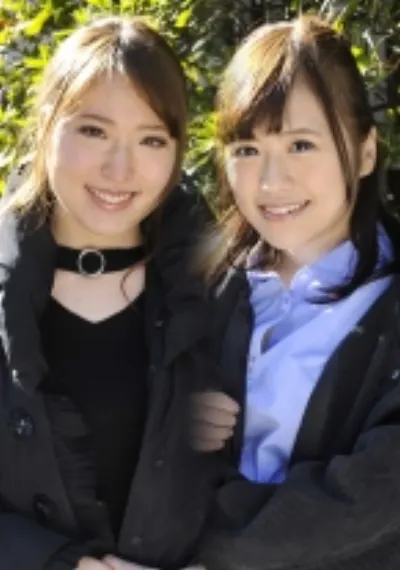 あやか 19歳 & なつみ 20歳