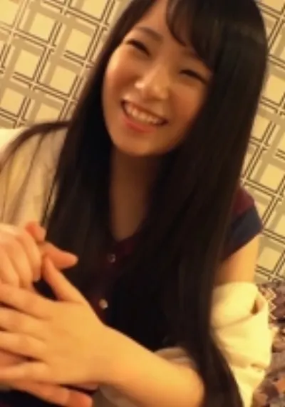 はな(20) S-Cute With ご奉仕好きっ子とハメ撮りエッチ