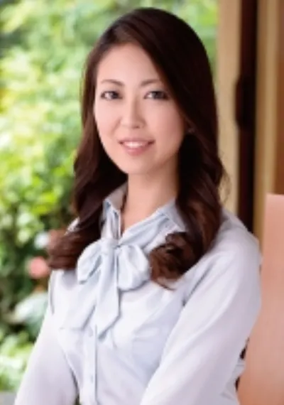 いいなりご奉仕美人妻巨根アクメ中出しセックス！！