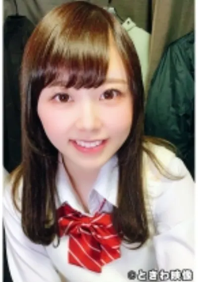 セフレはおじさんの生チンに夢中!着たままSEXで中出しOK!