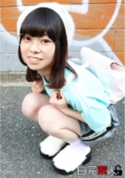 電マも初めて！うぶな貧乳娘がデカチン男優と初めての3P！