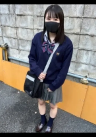 【個人撮影】おっとり系天然女子とP活_中出しされても無頓着な美小女とのハメ撮り流出