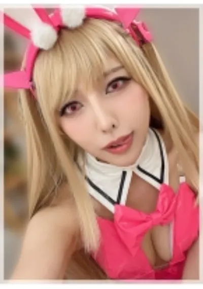 しおりさん
