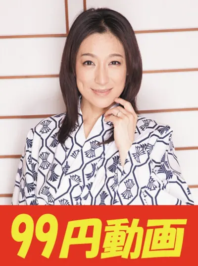 【選抜】同窓会で激しく抱き合う四十路熟女 まりなさん