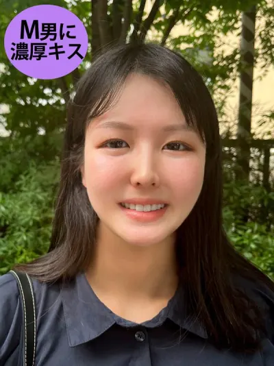 M男が街中で女性に声をかけてキスさせてもらう 書店員 りかちゃん