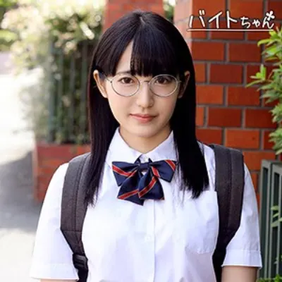亜衣