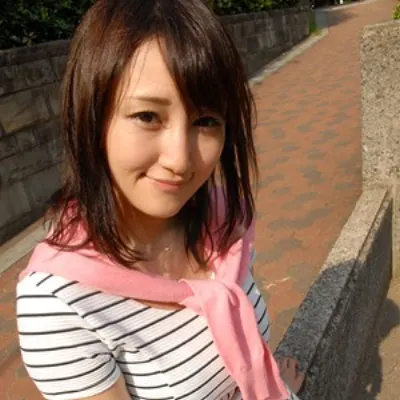 莉々