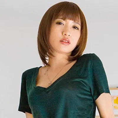 ELLY