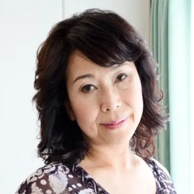雅恵