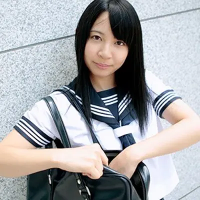 亜依