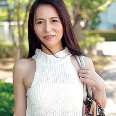 綾子