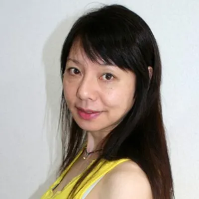 及川悠美