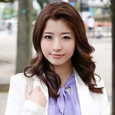 中村真弓