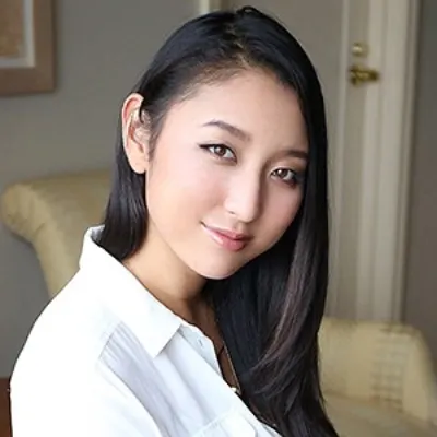 陣内ゆりえ