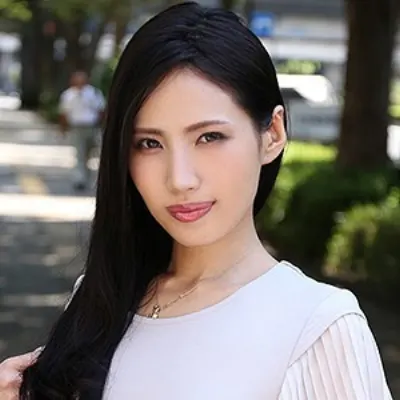 上田華