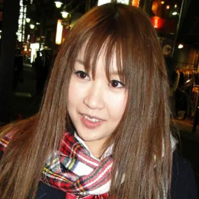 ゆりな