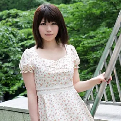 荻野えりか