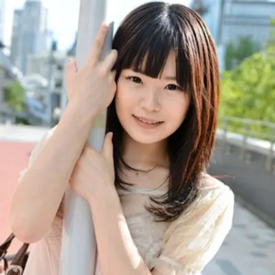 愛代さやか