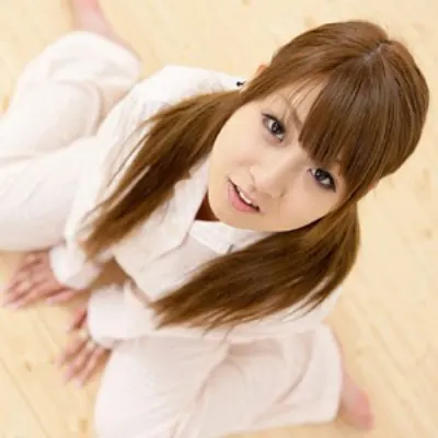 Hitomi 2