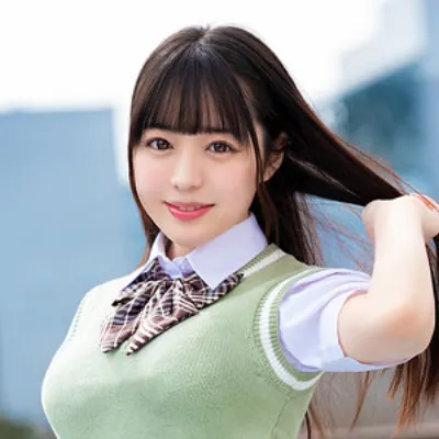 リナ
