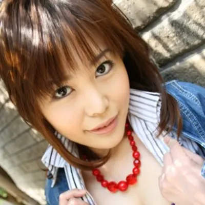 松下奈緒